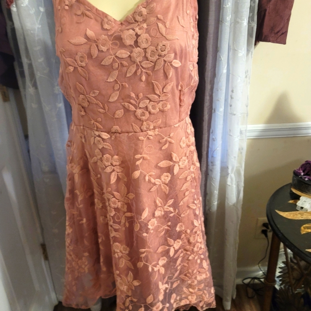Sheer floral dress M
